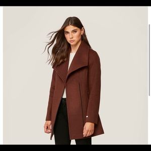 Beautiful winter coats Soia & Kyo xs NEVER WEAR❤️